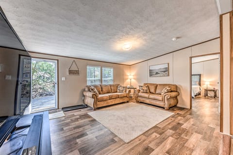 Ruidoso Home Near Golfing, Hiking & Shopping House in Ruidoso