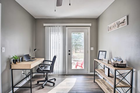 Family-Friendly Springfield Home w/ Yard! House in Springfield