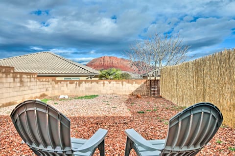 Ivins Studio w/ Yard + Mountain Views! Apartment in Santa Clara