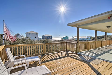 Gulf Shores Rental w/ Large Porch - Walk to Beach House in Alabama