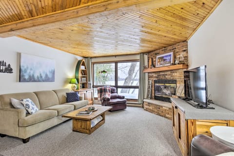 Lakefront Mercer Home: Private Dock & Kayaks! House in Wisconsin