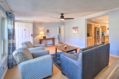 Family-Friendly Bernice Home: 2 Mi to Lake & Park! House in Ozark Mountains