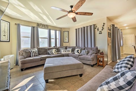 Modern Home w/ Private Pool & Outdoor Kitchen House in Goodyear