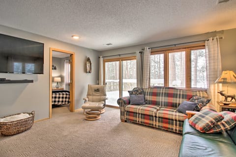 16 Mi to Mount Ski Gull: Pequot Lakes Cabin House in Pequot Lakes