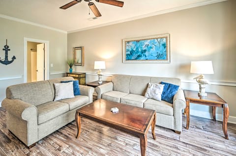 Steps to Pool: Myrtle Beach Vacation Rental! Apartment in Carolina Forest