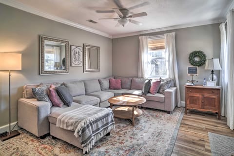 Fire Pit + Yard: Charming Port Royal Home! House in Port Royal