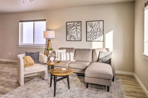 Belgrade Vacation Rental w/ Mountain Views! Apartment in Belgrade