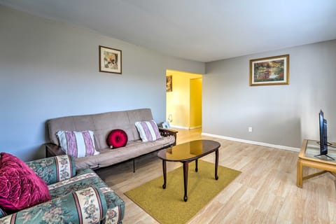 Inkster Home Near Airport & Henry Ford Museum House in Inkster