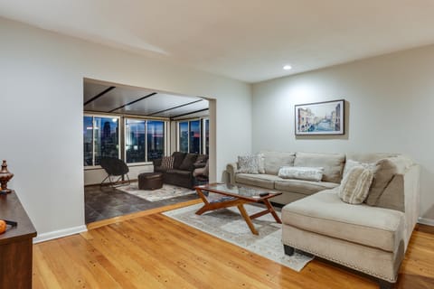 Cincinnati Home, Patio w/ Downtown Views! House in Over The Rhine