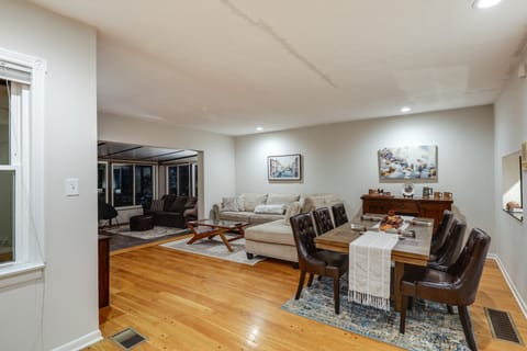 Cincinnati Home, Patio w/ Downtown Views! House in Over The Rhine