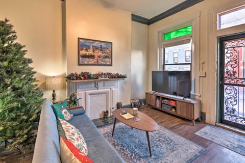 Cincinnati Retreat w/ Patio & Grill! House in Over The Rhine