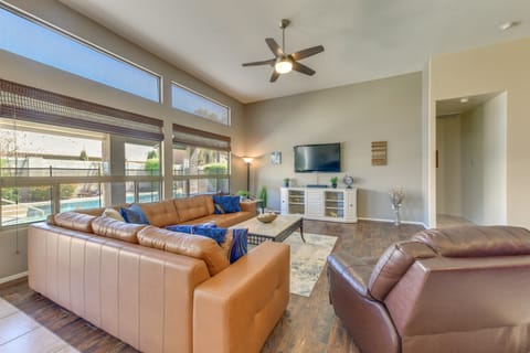 Relax Poolside in Mesa: Family Home 12 Mi to Dtwn House in Superstition Springs