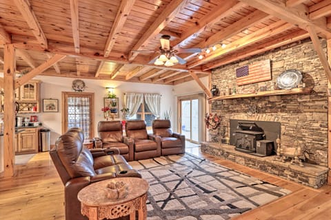 Mountain-View Ocoee Escape Near Lake Ocoee! House in Tennessee