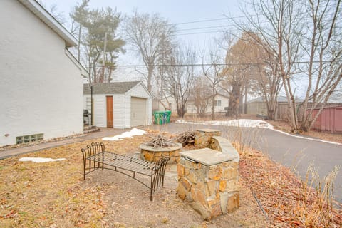 Families w/ Pets! Home 8 Mi to Dtwn Minneapolis House in Golden Valley