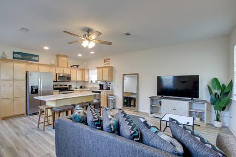 Downtown Pensacola Vacation Rental w/ Yard! House in Pensacola