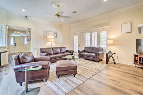 Lubbock Home w/ Patio ~ 6 Mi to Texas Tech! Villa in Lubbock