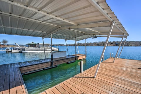 Stunning Seneca Home w/ Lake Keowee Access! House in Lake Keowee