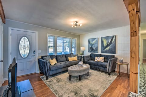 Stunning Seneca Home w/ Lake Keowee Access! House in Lake Keowee