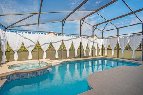 Davenport Vacation Home w/ Pool, Spa & Game Room! House in Four Corners