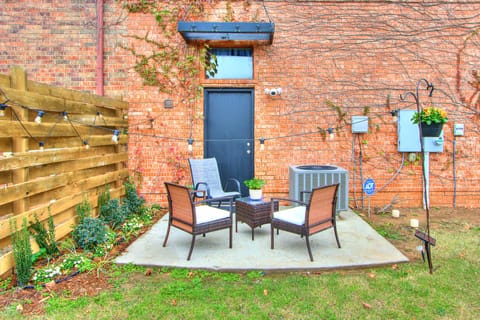 Norman, Oklahoma, Vacation Rental 1 Mi to OU! Apartment in Norman