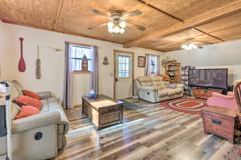 Cave Run Lake Vacation Rental: 3 Mi Away! House in Kentucky