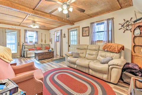 Cave Run Lake Vacation Rental: 3 Mi Away! House in Kentucky