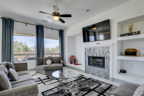 Coachella & Stagecoach Oasis in Desert Hot Springs House in Desert Hot Springs