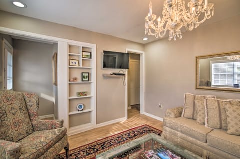 Charming Oxford Home ~ 7 Mi to Ole Miss! House in Sardis Lake