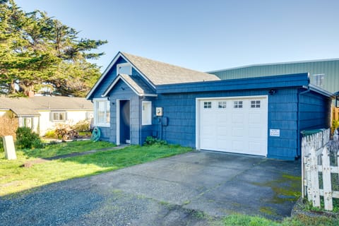 Bandon Beach House Rental: Walk to Downtown! House in Oregon