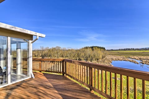 Fully Remodeled Hillsboro Home w/ Home Theater! House in Willamette Valley