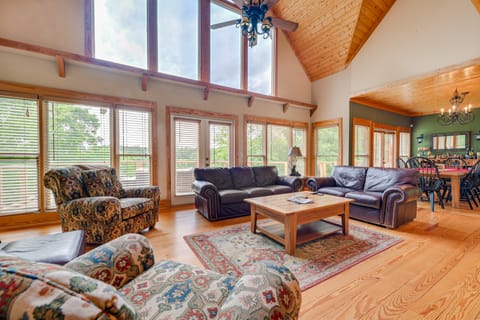 Secluded Cove & Fire Pit: Lake Wedowee Getaway House in Alabama