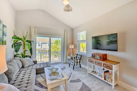 St Augustine Cottage 4 Mi to Beach! House in Saint Augustine