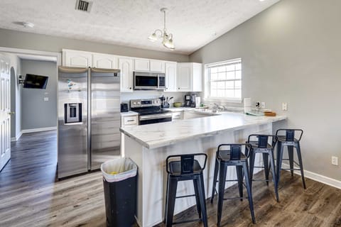 Private Pool & Hot Tub at Panama City Home! House in Lower Grand Lagoon