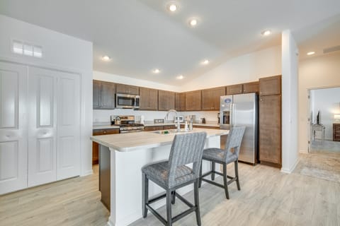 Pool Access, Patio & Grill: Sunny Florida Escape! House in The Villages