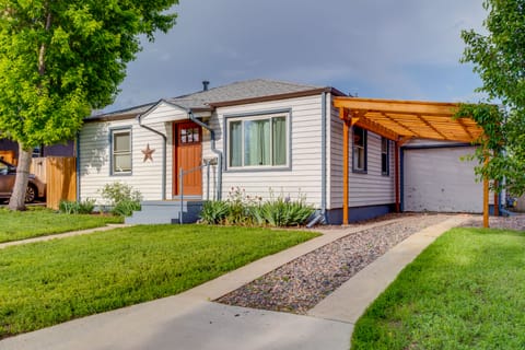 < 1 Mi to Empower Field: Denver Vacation Rental House in Denver