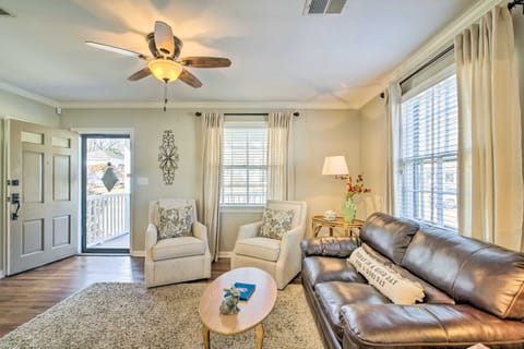 Mississippi Cottage ~ 6 Mi to Columbus Lake Cottage in Columbus