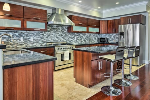 Spacious Sunny San Francisco Vacation Rental House in Bayview