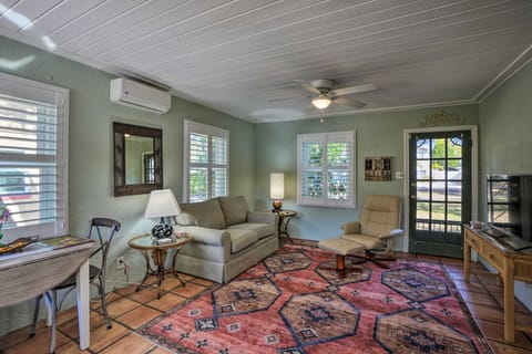 Palm Harbor Vacation Rental, Walk to Crystal Beach House in Crystal Beach