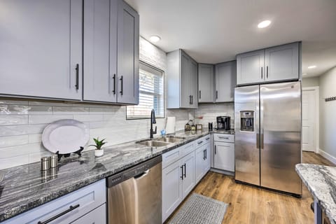 Bentonville Home ~ 1 Mi from Downtown! House in Rogers