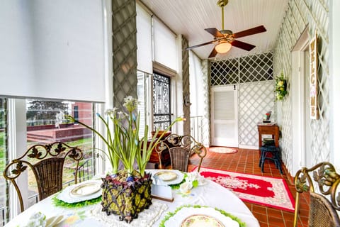 Bowling Green House w/ Shared Pool! House in Kentucky