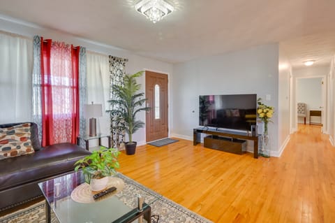 Deck & Grill: Convenient Home in Hummelstown House in Hershey