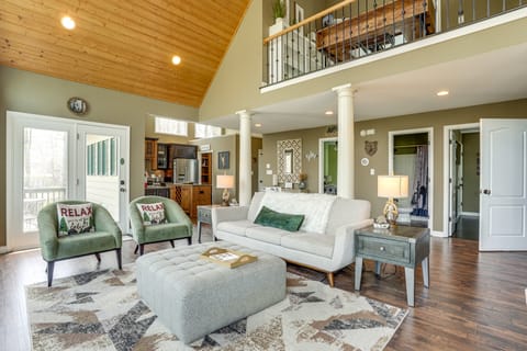 Stunning Wintergreen Resort Home: Ski & Golf! House in Nelson County