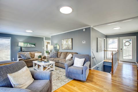 Waterfront Florence Home w/ Private Dock! House in Florence