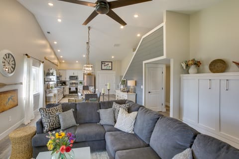 Byrdstown Home Near Dale Hollow Lake! House in Tennessee