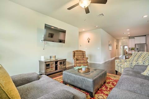 San Antonio Vacation Rental w/ Hot Tub, Yard! House in San Antonio