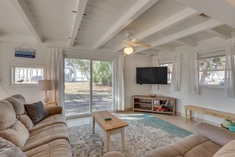 Waterfront Panacea Vacation Rental w/ Dock! House in Florida