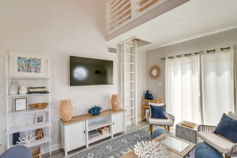 Private Dock + Canal View: Home in Jamaica Beach House in Jamaica Beach