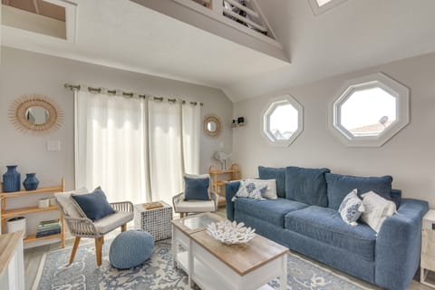 Private Dock + Canal View: Home in Jamaica Beach House in Jamaica Beach