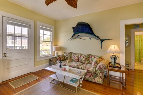 Waterfront Ochlockonee Bay Cottage w/ Views! Cottage in Florida