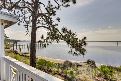 Waterfront Ochlockonee Bay Cottage w/ Views! Cottage in Florida